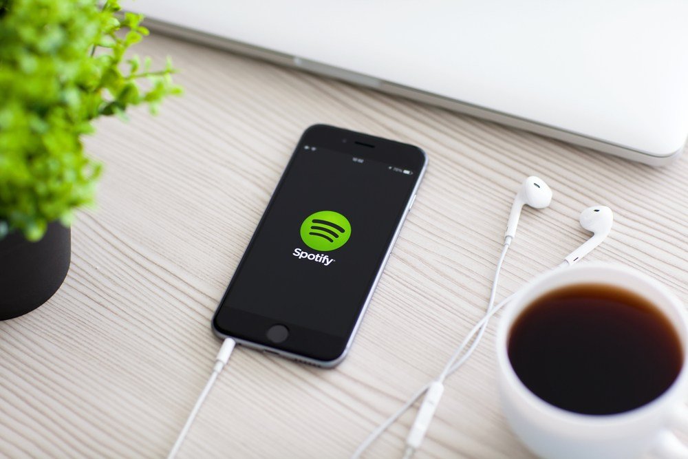 how to get free spotify ios